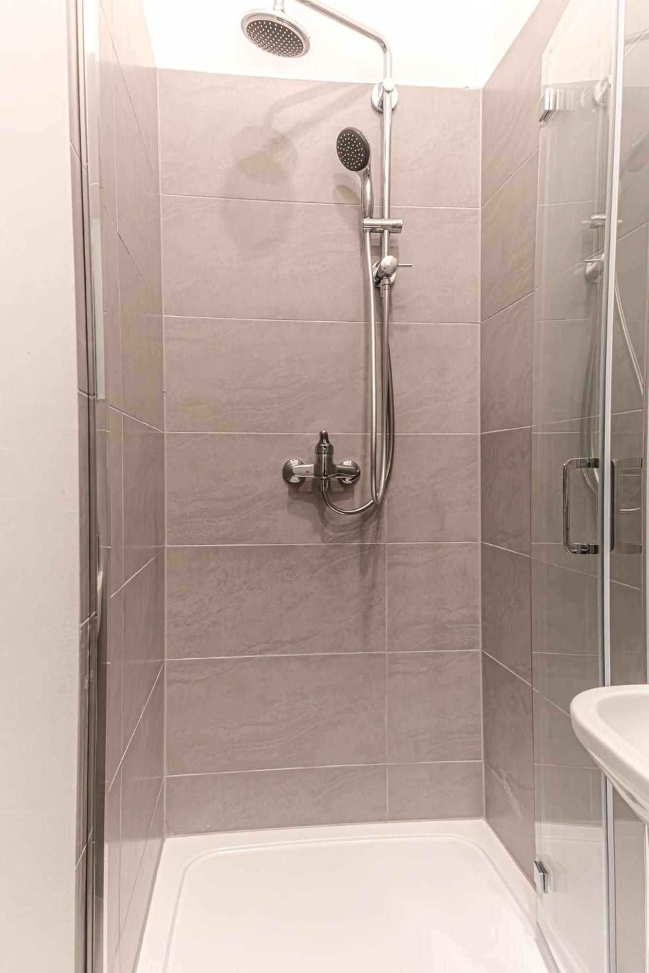 Stylish Studio Apartment Wiener Stadthalle Esterno foto